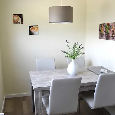 4 Sterne Lavendel Bruggen (Viersen)